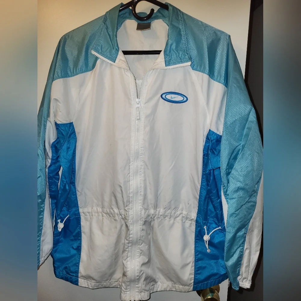 Nike Jacket - Picture 1 of 4
